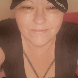 Meet your Posher, Niki